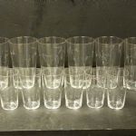 884 9702 GLASS